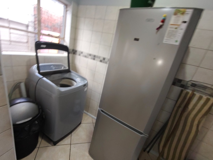 To Let 3 Bedroom Property for Rent in Fleurdal Free State